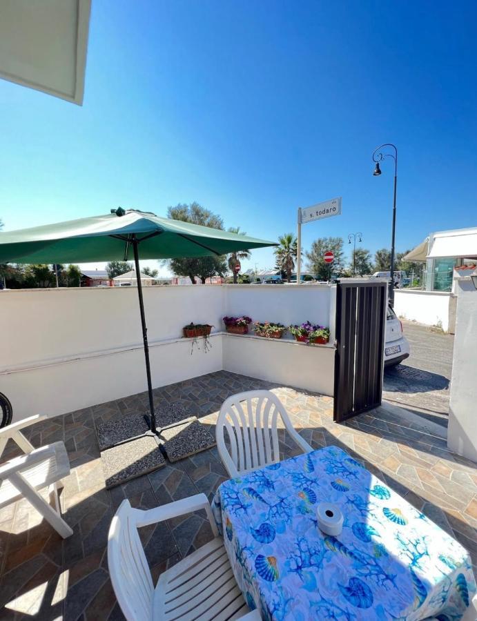 Villa Pisola Fiumicino Airport - Seafront Екстериор снимка