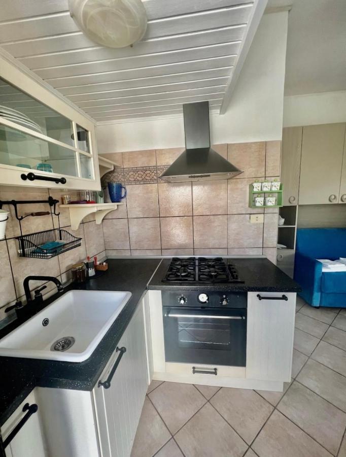 Villa Pisola Fiumicino Airport - Seafront Екстериор снимка